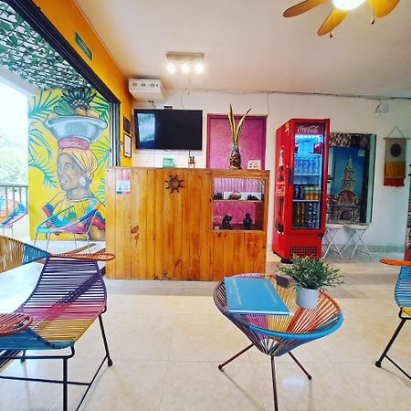 Hostel Shalom Adonai Cartagena Exterior foto