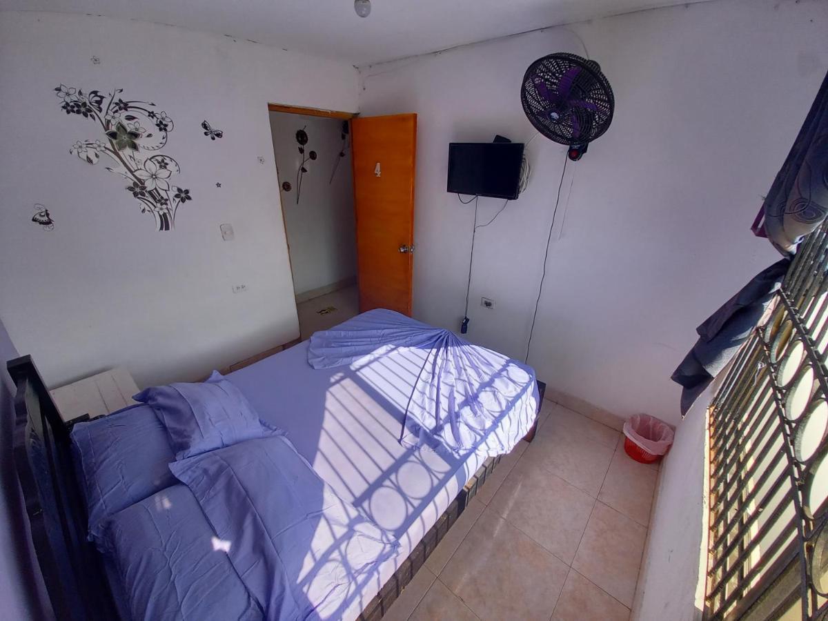 Hostel Shalom Adonai Cartagena Exterior foto