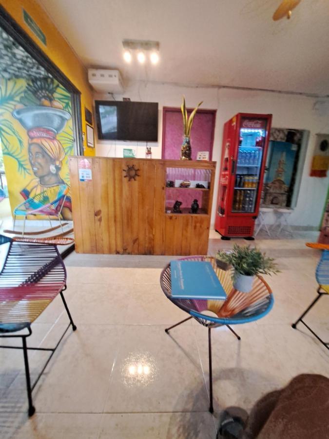 Hostel Shalom Adonai Cartagena Exterior foto