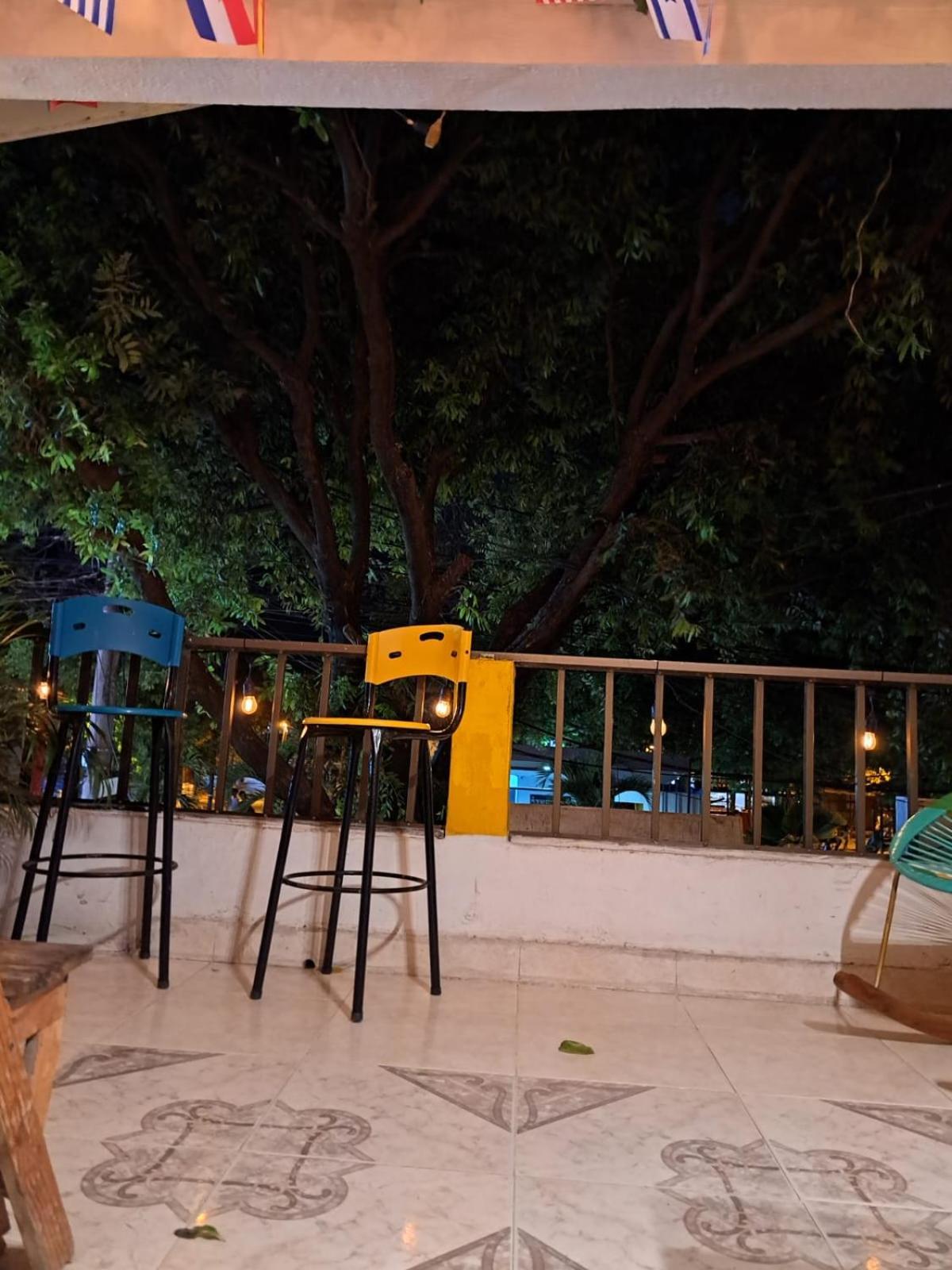 Hostel Shalom Adonai Cartagena Exterior foto